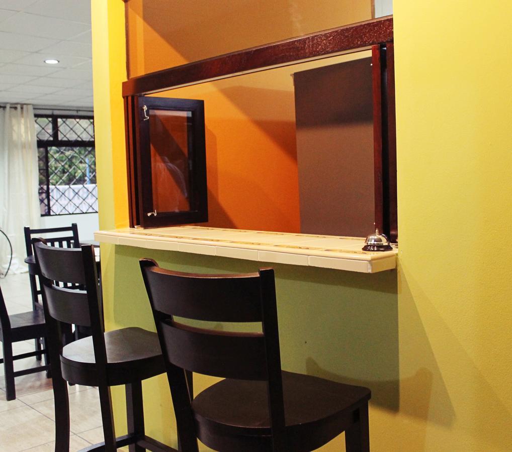 Hostal De Asturias San Salvador Eksteriør bilde